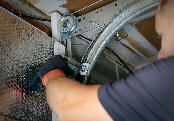 Affordable Garage Door Roller Replacement solutions in Kennesaw State University, GA
